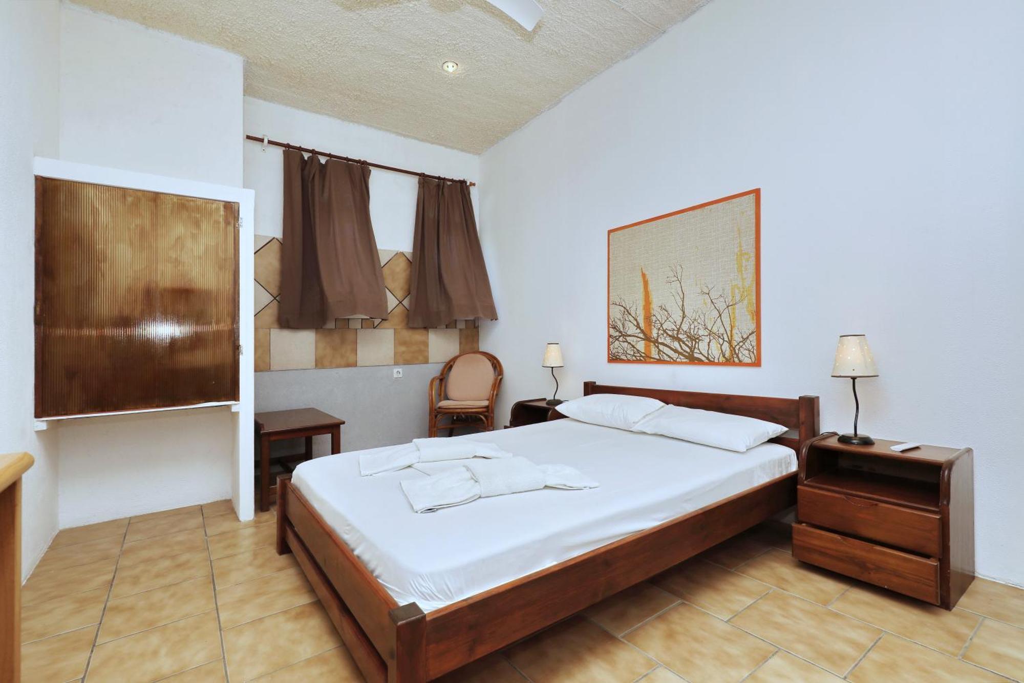 Mamma Mia Hotel สโกเปลอสทาวน์ ภายนอก รูปภาพ